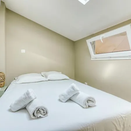 Mazet Neuf - Résidence Tahiti Park Piscine Appartement Le Lavandou